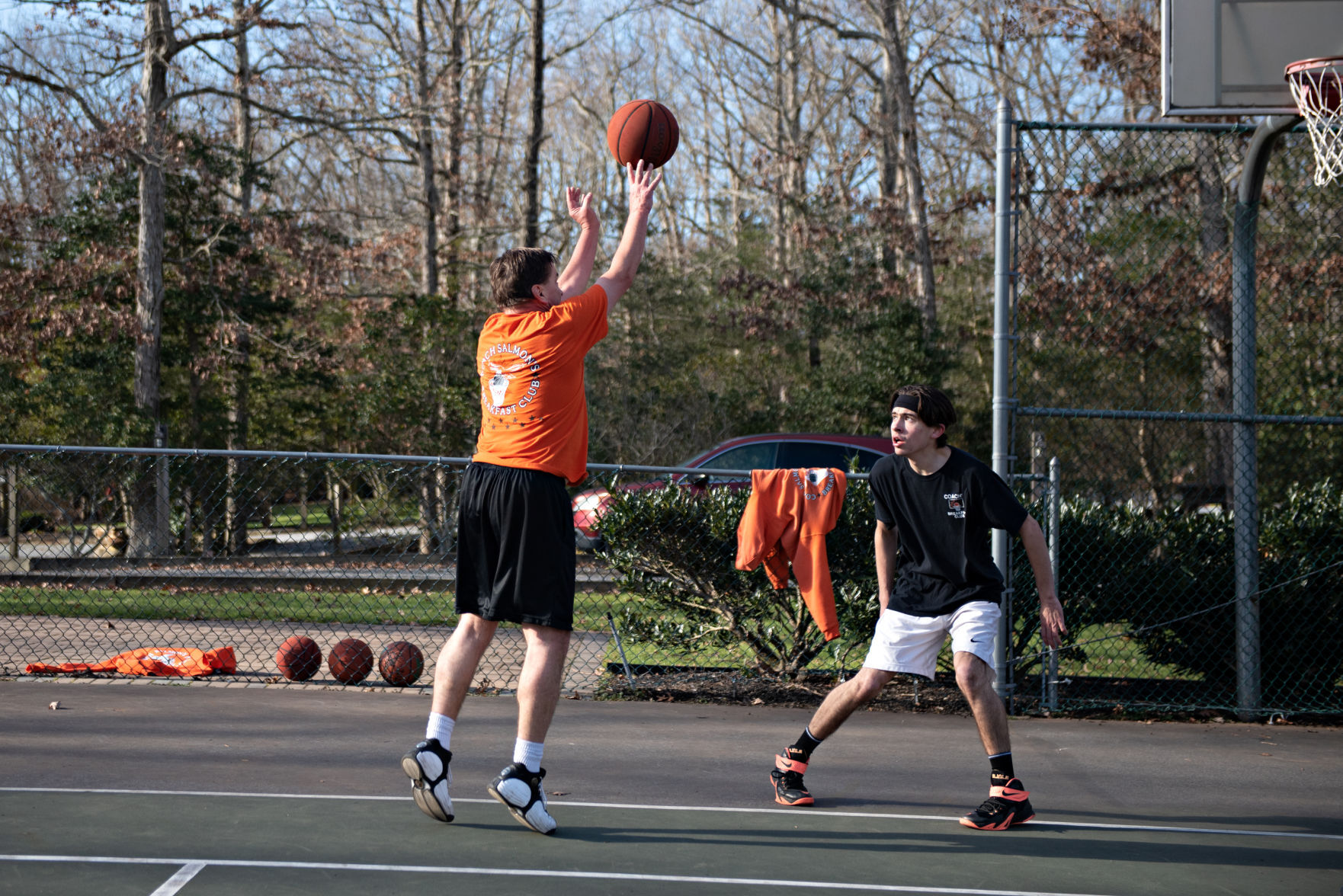 010321_nws_50hoopsclub